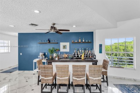 Casa en venta en Key Largo, Florida, 5 dormitorios, 407.38 m2 № 782904 - foto 20