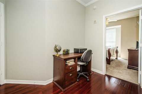 Condo in Tampa, Florida, 2 bedrooms  № 1354152 - photo 24