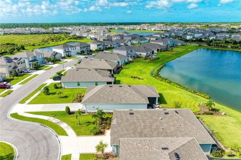 Villa ou maison à vendre à Sarasota, Floride: 3 chambres, 165.18 m2 № 1354149 - photo 2