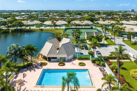 Villa ou maison à vendre à Jupiter, Floride: 2 chambres, 143.07 m2 № 1182001 - photo 3