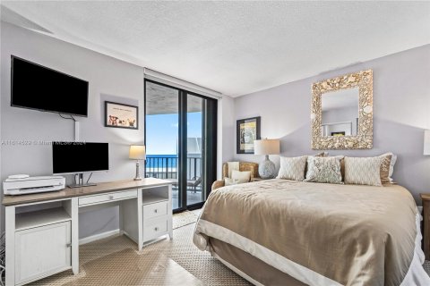 Condominio en venta en Riviera Beach, Florida, 2 dormitorios, 135.36 m2 № 1237857 - foto 27