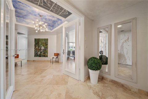 Condo in Key Biscayne, Florida, 3 bedrooms  № 1330426 - photo 4