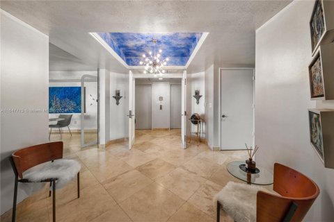 Condo in Key Biscayne, Florida, 3 bedrooms  № 1330426 - photo 5