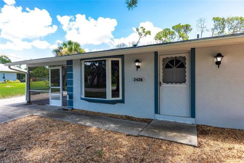 Villa ou maison à vendre à Port Charlotte, Floride: 2 chambres, 124.4 m2 № 1287457 - photo 4