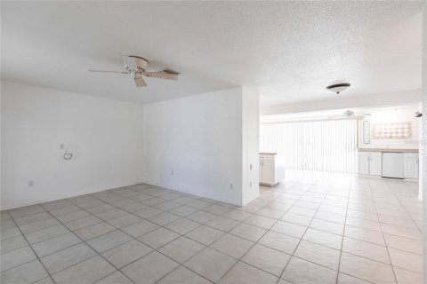 Villa ou maison à vendre à Port Charlotte, Floride: 2 chambres, 124.4 m2 № 1287457 - photo 6