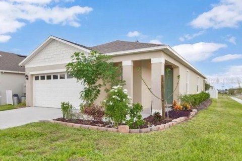 Casa en venta en Tavares, Florida, 3 dormitorios, 149.94 m2 № 1350049 - foto 2