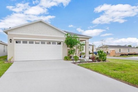 Villa ou maison à vendre à Tavares, Floride: 3 chambres, 149.94 m2 № 1350049 - photo 1