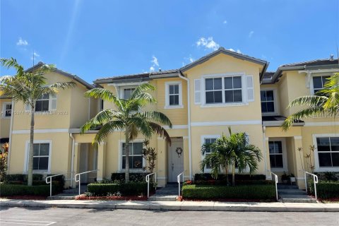 Condominio en venta en Homestead, Florida, 2 dormitorios, 119.84 m2 № 804307 - foto 12