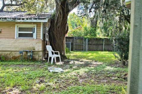 House in Tampa, Florida 2 bedrooms, 132.85 sq.m. № 1349411 - photo 20