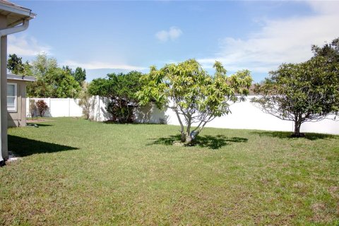 Villa ou maison à vendre à Kissimmee, Floride: 4 chambres, 174.1 m2 № 1349447 - photo 16