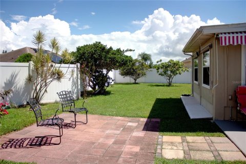 Casa en venta en Kissimmee, Florida, 4 dormitorios, 174.1 m2 № 1349447 - foto 15