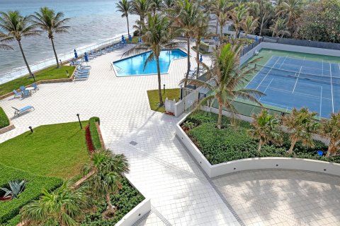 Condominio en venta en Riviera Beach, Florida, 2 dormitorios, 149.02 m2 № 862708 - foto 17