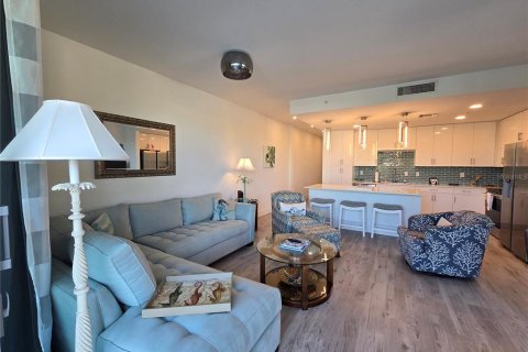 Condominio en alquiler en Sarasota, Florida, 2 dormitorios, 126.25 m2 № 1337818 - foto 18