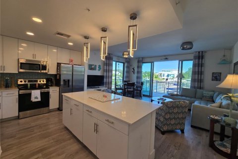 Condominio en alquiler en Sarasota, Florida, 2 dormitorios, 126.25 m2 № 1337818 - foto 16