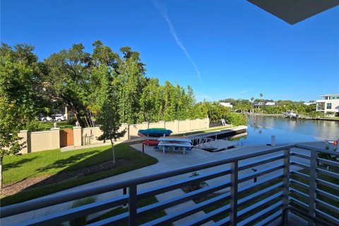 Condo in Sarasota, Florida, 2 bedrooms  № 1337818 - photo 28