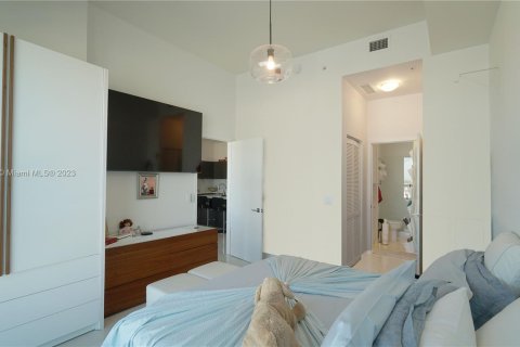 Condominio en venta en Doral, Florida, 3 dormitorios, 140.65 m2 № 712029 - foto 11