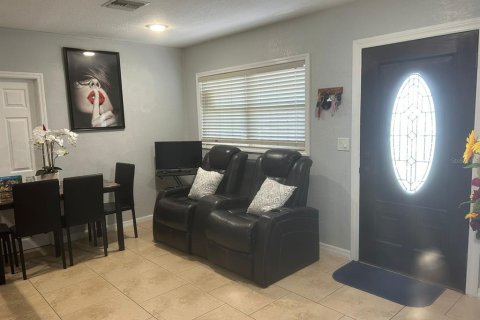 Casa en venta en Tampa, Florida, 3 dormitorios, 126.07 m2 № 1377931 - foto 4