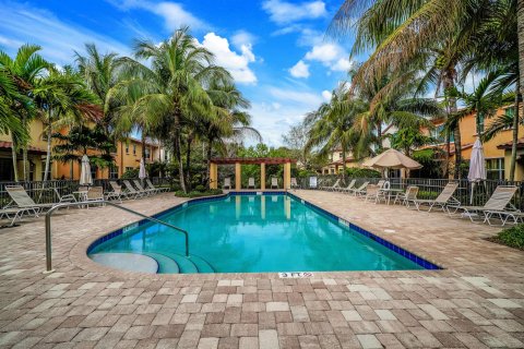 Touwnhouse à vendre à Palm Beach Gardens, Floride: 3 chambres, 151.06 m2 № 878519 - photo 17