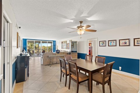 Condominio en venta en Pompano Beach, Florida, 3 dormitorios, 144.93 m2 № 947769 - foto 23