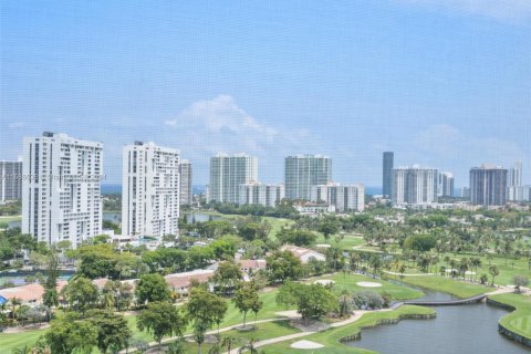 Condo in Aventura, Florida, 2 bedrooms  № 1178750 - photo 12