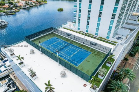 Copropriété à vendre à Sunny Isles Beach, Floride: 3 chambres, 123.56 m2 № 1377606 - photo 19