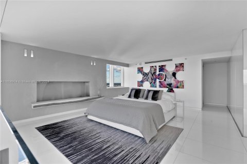 Condo in Miami Beach, Florida, 3 bedrooms  № 1362627 - photo 20