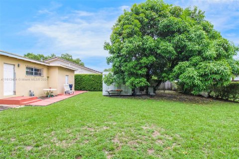 Villa ou maison à vendre à Miami Springs, Floride: 4 chambres, 173.08 m2 № 1235652 - photo 7