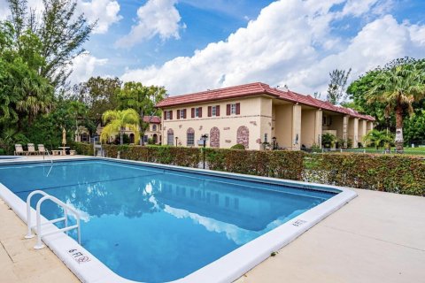 Copropriété à vendre à Coral Springs, Floride: 3 chambres, 139.35 m2 № 1132680 - photo 3