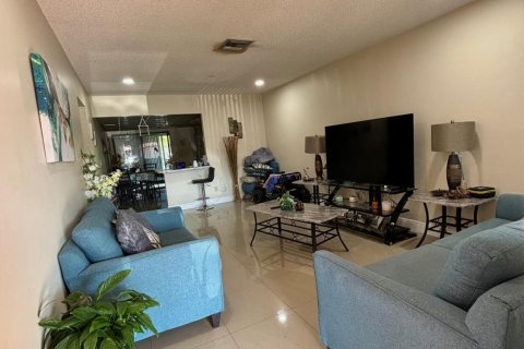 Condo in West Palm Beach, Florida, 2 bedrooms  № 1132682 - photo 7