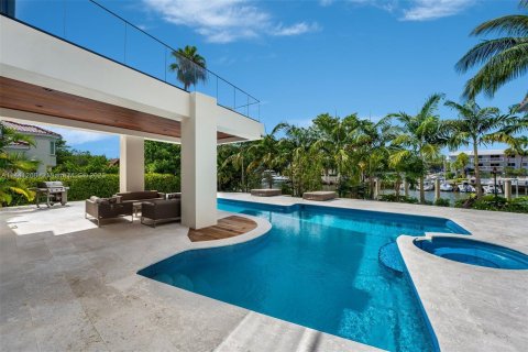 Villa ou maison à vendre à Coral Gables, Floride: 5 chambres, 485.97 m2 № 683873 - photo 26
