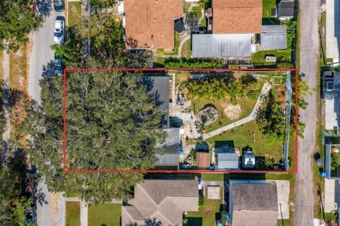 Terreno en venta en Saint Petersburg, Florida № 1407216 - foto 5