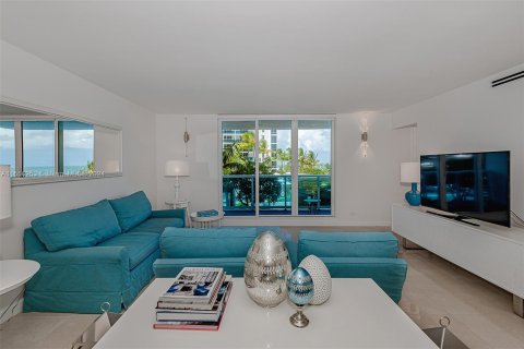 Condo in Miami Beach, Florida, 2 bedrooms  № 1128271 - photo 8