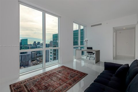 Copropriété à vendre à Miami, Floride: 3 chambres, 280.56 m2 № 1128272 - photo 11