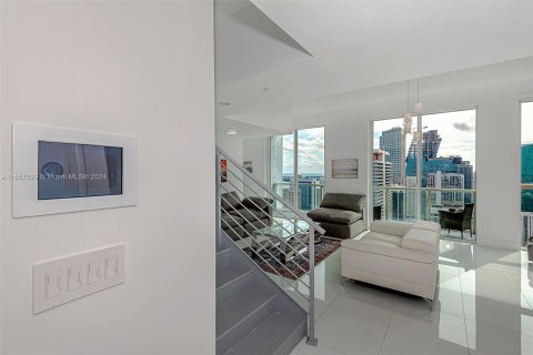 Copropriété à vendre à Miami, Floride: 3 chambres, 280.56 m2 № 1128272 - photo 7