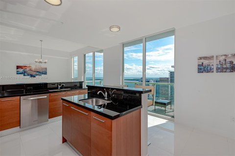 Condominio en venta en Miami, Florida, 3 dormitorios, 280.56 m2 № 1128272 - foto 8