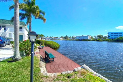 Condominio en venta en Vero Beach, Florida, 2 dormitorios № 643886 - foto 25