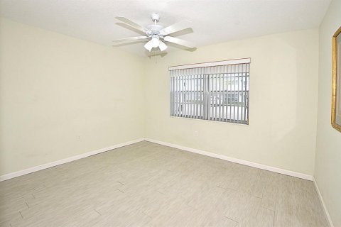 Condominio en venta en Vero Beach, Florida, 2 dormitorios № 643886 - foto 19