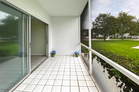 Condominio en venta en Vero Beach, Florida, 2 dormitorios № 643886 - foto 10