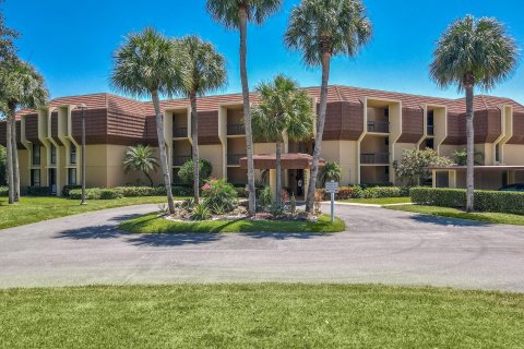 Condo in Palm Beach Gardens, Florida, 2 bedrooms  № 1207339 - photo 16