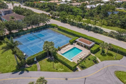 Condo in Palm Beach Gardens, Florida, 2 bedrooms  № 1207339 - photo 13