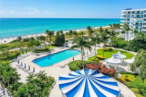 Condo in Miami Beach, Florida, 1 bedroom  № 862286 - photo 22