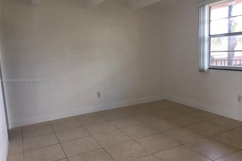 Condo in Boca Raton, Florida, 2 bedrooms  № 1345753 - photo 11