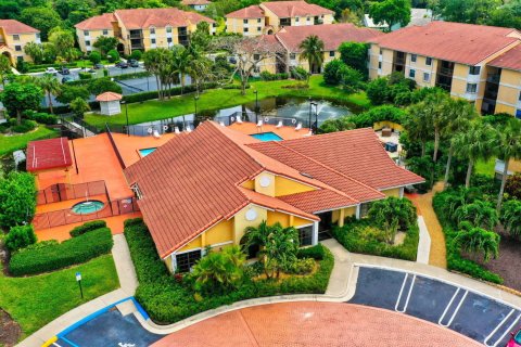 Condominio en venta en Coral Springs, Florida, 1 dormitorio, 72.84 m2 № 1091723 - foto 2
