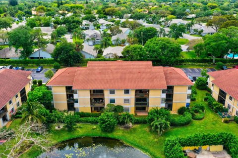 Condominio en venta en Coral Springs, Florida, 1 dormitorio, 72.84 m2 № 1091723 - foto 1