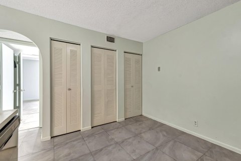Condominio en venta en Coral Springs, Florida, 1 dormitorio, 72.84 m2 № 1091723 - foto 23