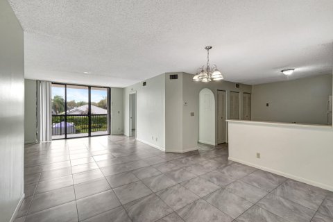 Condominio en venta en Coral Springs, Florida, 1 dormitorio, 72.84 m2 № 1091723 - foto 28
