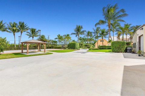 Villa ou maison à vendre à Wellington, Floride: 10 chambres, 685.8 m2 № 1091675 - photo 12