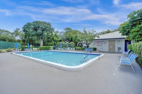 Copropriété à vendre à Lauderhill, Floride: 2 chambres, 102.19 m2 № 1091676 - photo 3