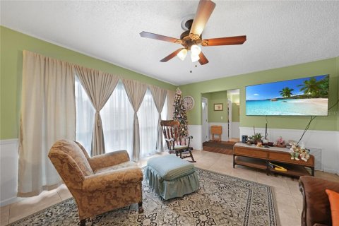 Casa en venta en Port Charlotte, Florida, 3 dormitorios, 148.27 m2 № 1113973 - foto 2