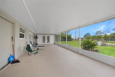 Villa ou maison à vendre à Port Charlotte, Floride: 3 chambres, 148.27 m2 № 1113973 - photo 17